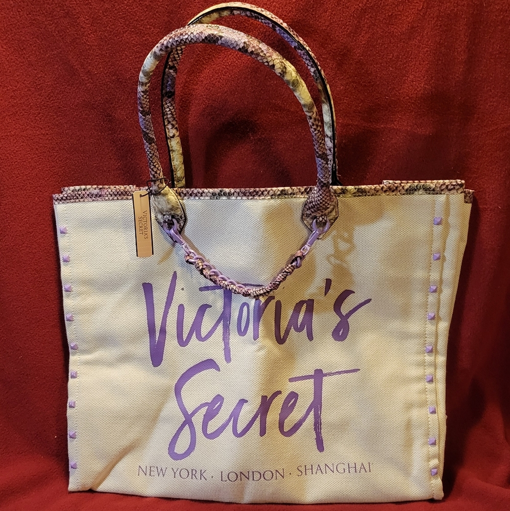 Victoria Secret bag